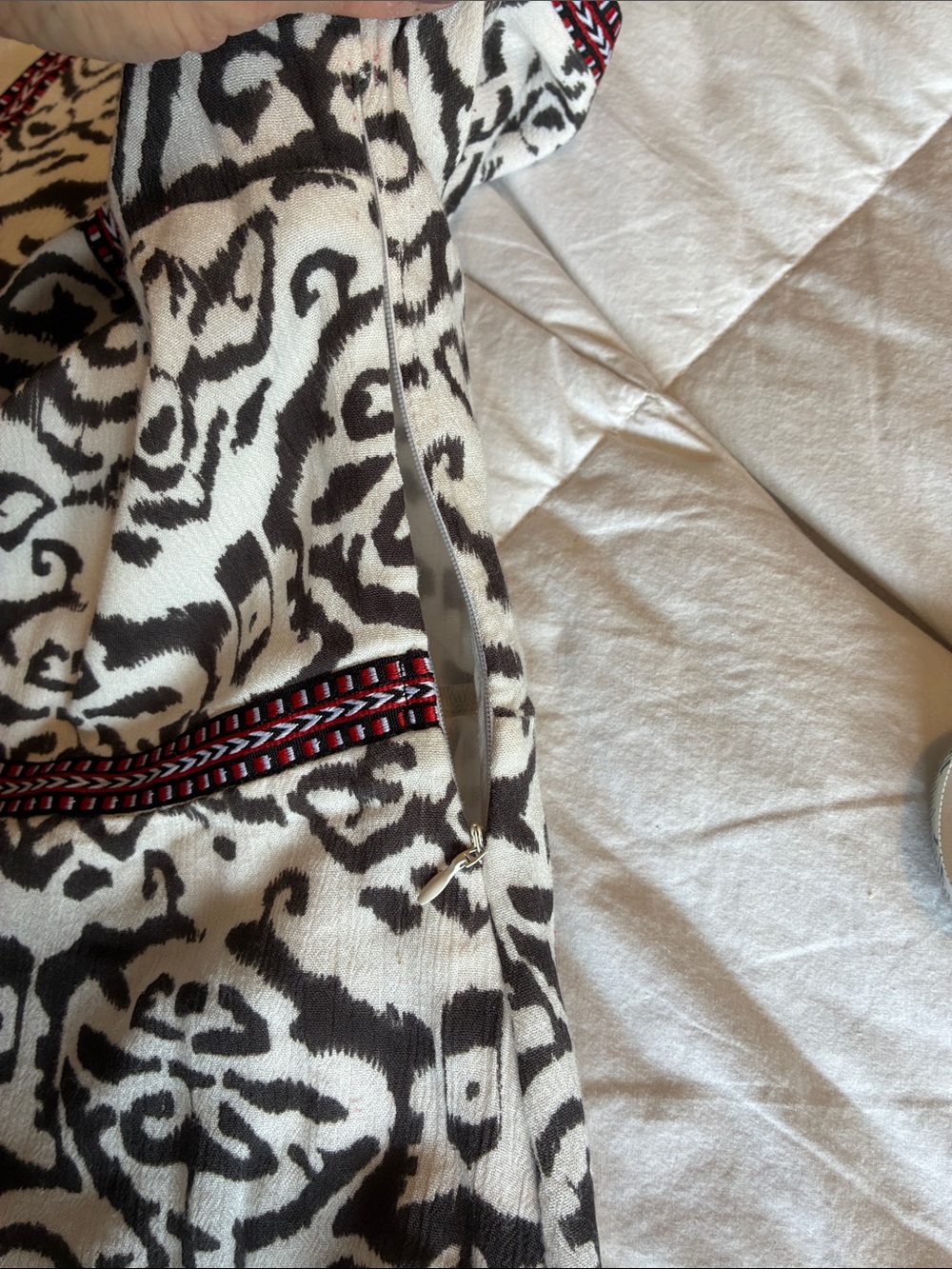 Sleeveless V-Neck Midi Dress in Black & White with Red Trim - Picture 6 of 6